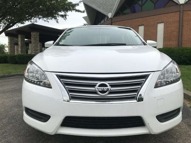 Nissan Sentra 2014 photo 4